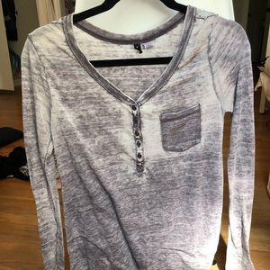 BDG long sleeve with buttons